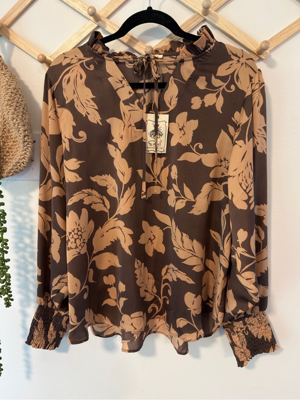 Easel Printed Satin Top Large Mocha Brown Floral NWT